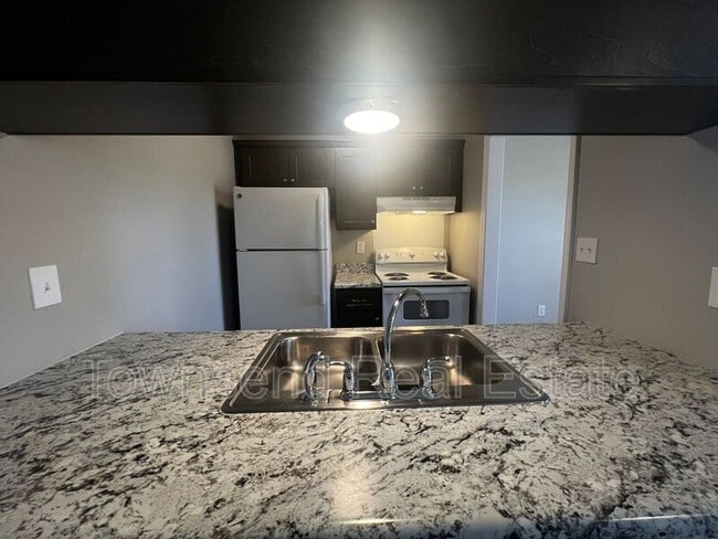 Photo - 1409 Ireland Dr