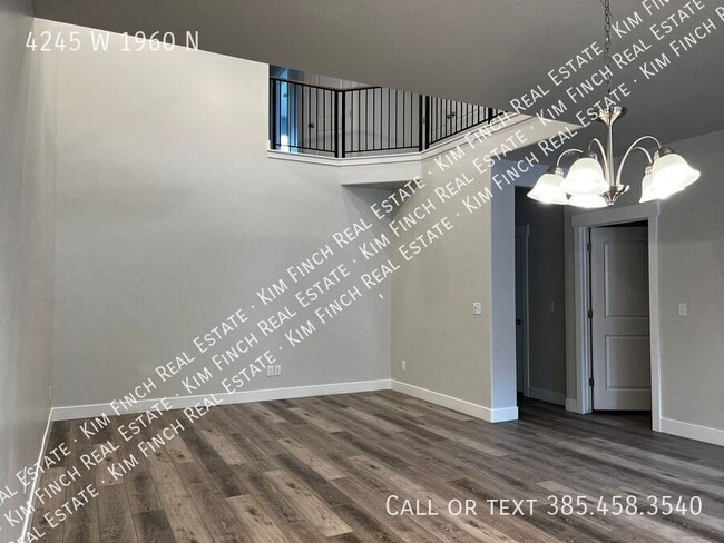 Photo - 4245 W 1960 N