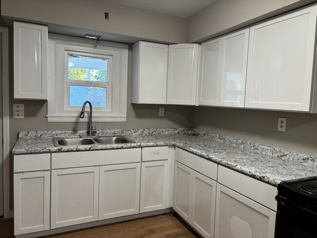 Photo - 1223 Campbell Ave