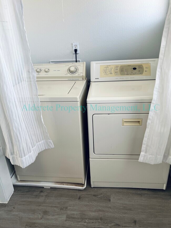 Photo - 401 Tennessee St SE Unidad D