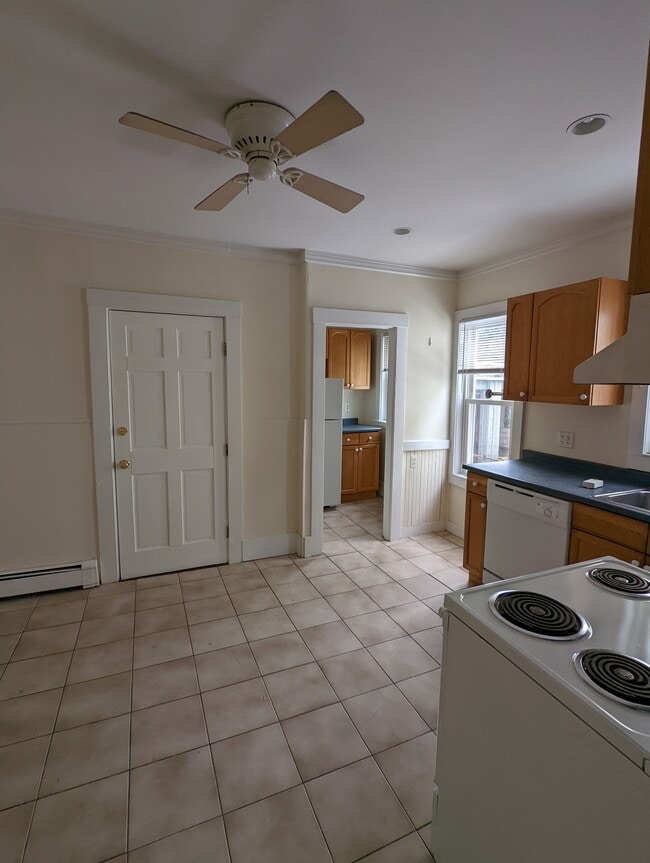 Photo - 15 Egerton Rd Unit 1R