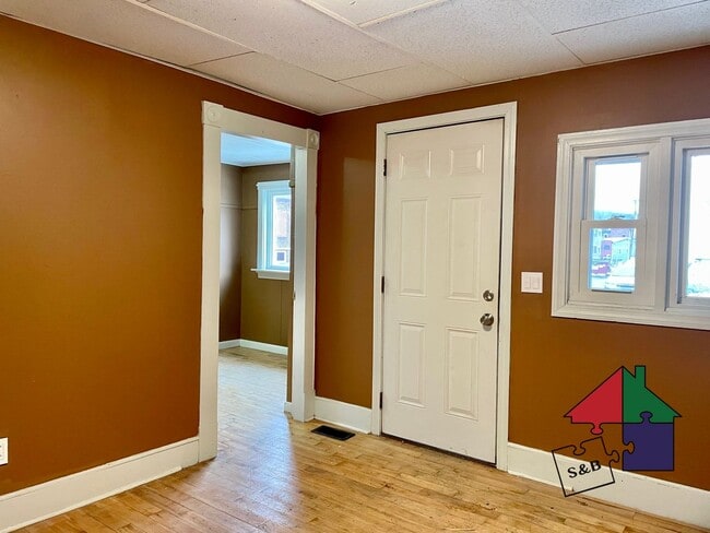 Photo - 153 Church St Unit 3