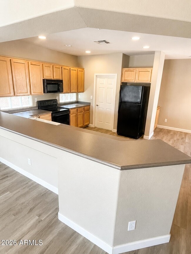 Building Photo - 41831 N Mill Creek Way