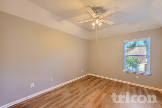 Photo - 7506 Parkcross Pl