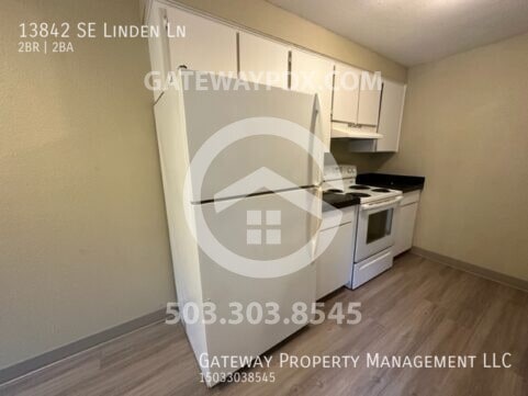 Photo - 13842 SE Linden Ln