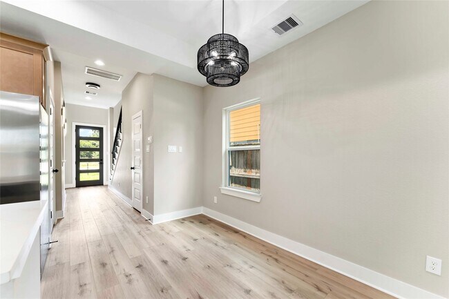 Photo - 9227 Ashville Dr