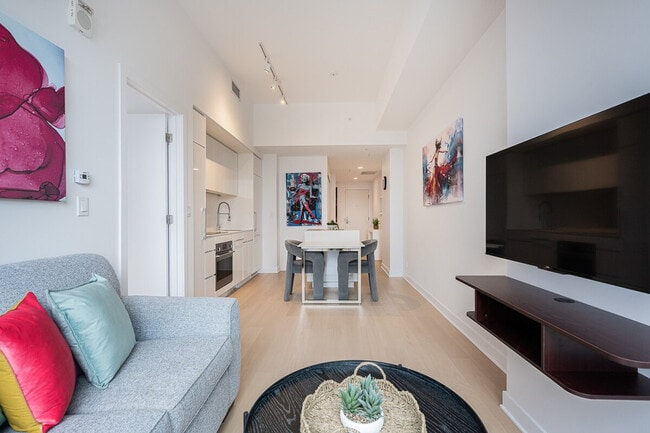 Photo - 815 Rue de la Montagne Unité SI ID1261851P