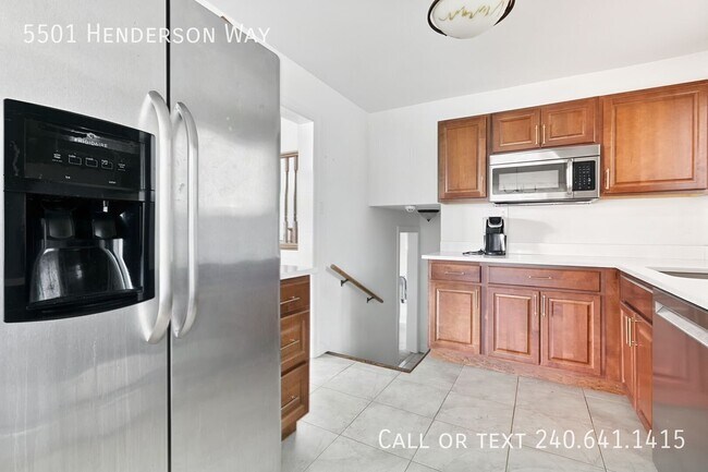 5501 Henderson Way