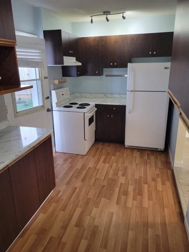 Photo - 8481 113B St