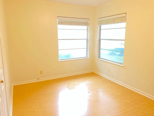 Photo - Charming South Austin Classic