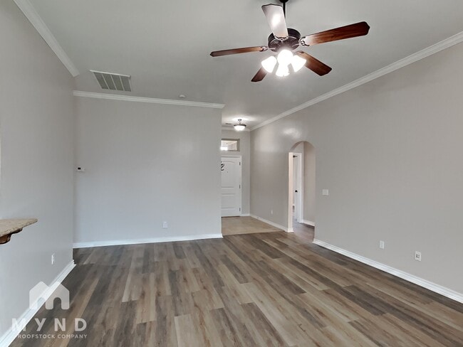 Photo - 512 SW 44th St