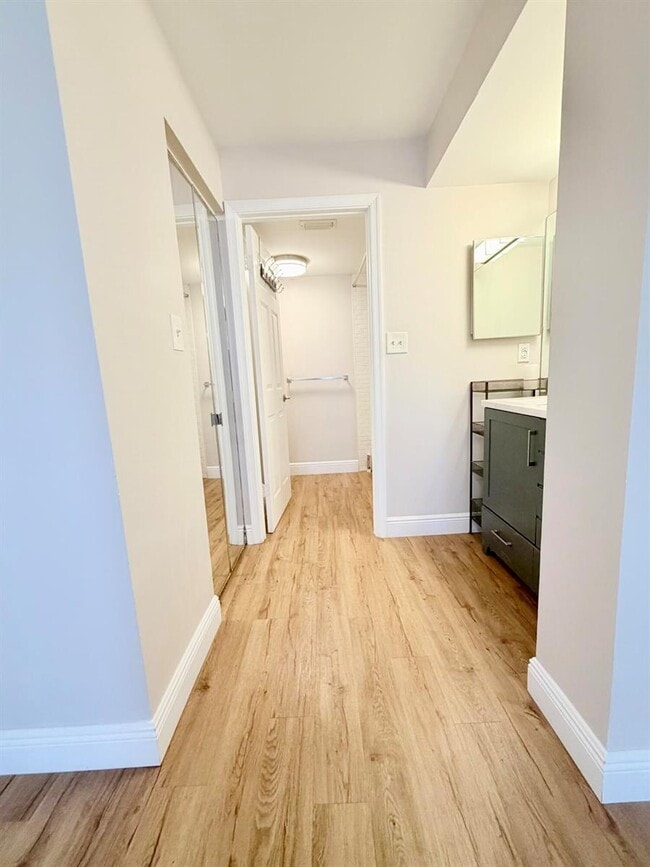 Photo - 13206 Glenmoor Dr