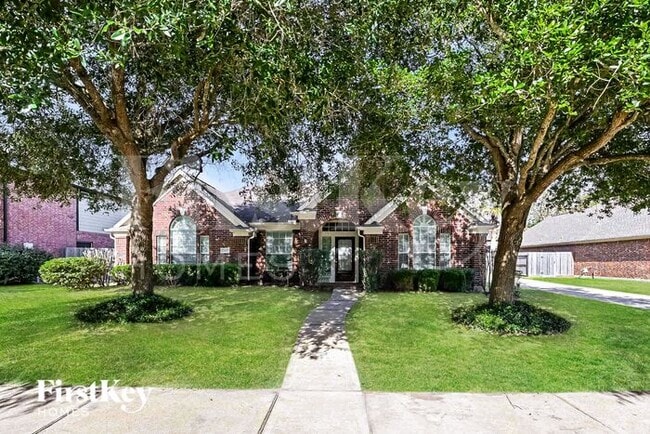Photo - 2870 Wimbledon Ln House