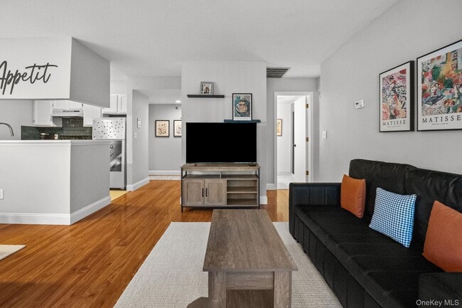 Photo - 50 Bayberry Dr