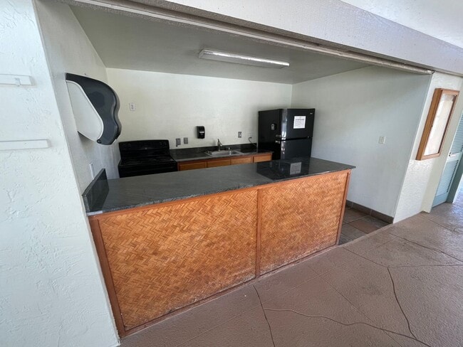 Photo - 3 bed, 2 bath w/ 2 parking stalls at Aikahi Gardens!