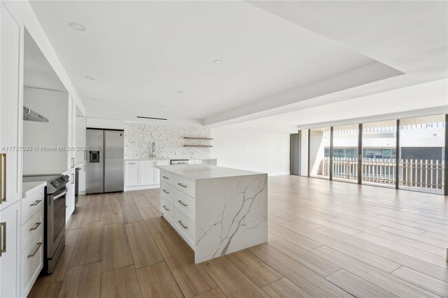 Photo - 3 Grove Isle Dr Condo Unit C707