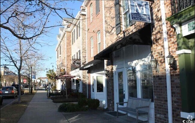 Building Photo - 2922 Howard Ave Rental
