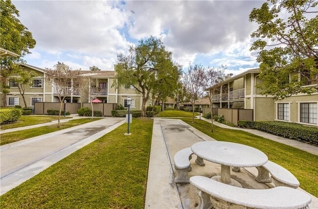 Photo - 1131 Packers Cir Unit 78