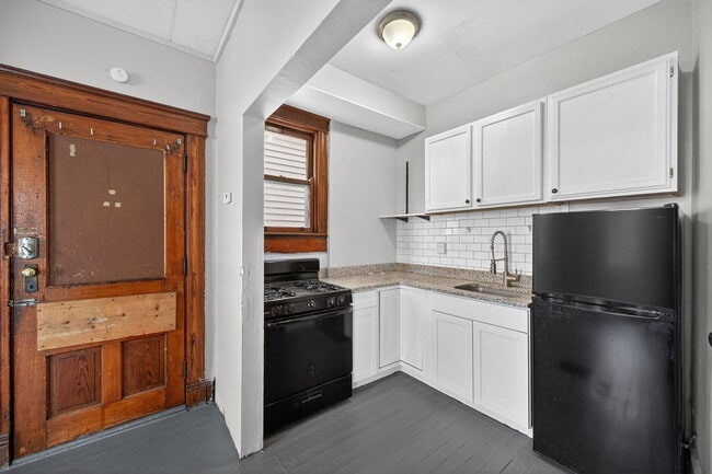 Photo - 2339 Rohs St Unit 1F