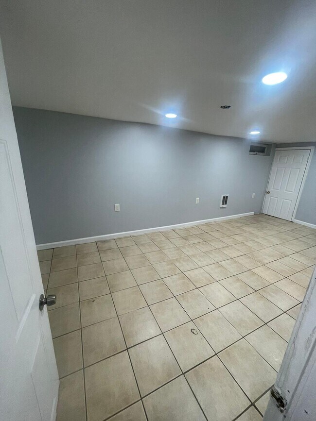 Photo - 697 Summer Ave Unit Basement