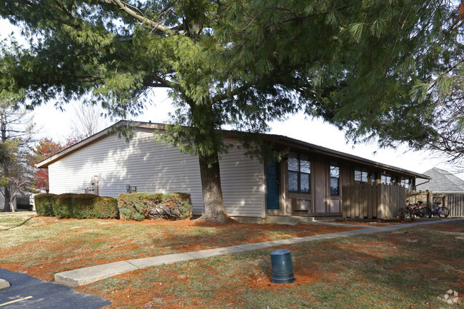 Bradford Place & Ansley Oaks Apartments - Bradford Place & Ansley Oaks Apartments