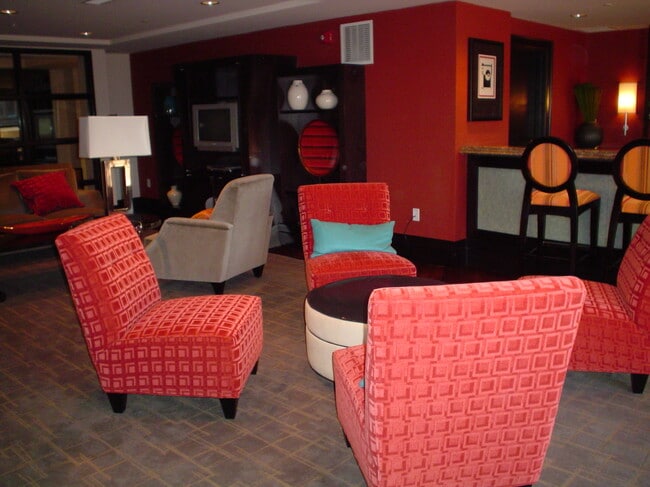 Photo - 777 7th St NW Unidad 412