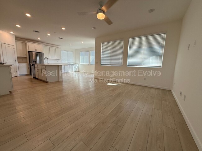 Photo - 17760 W Cassia Way