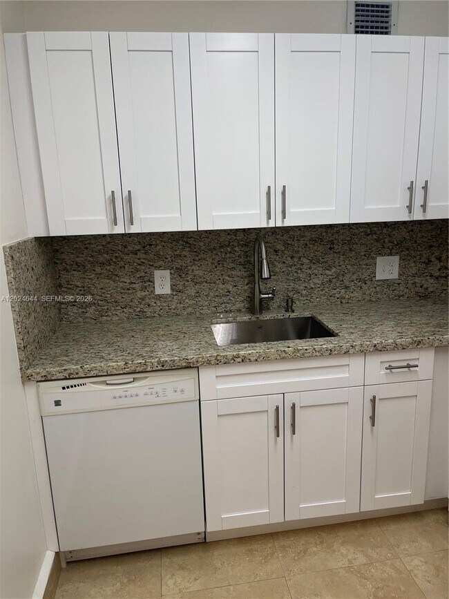 13500 SW 1st St Unit 112U