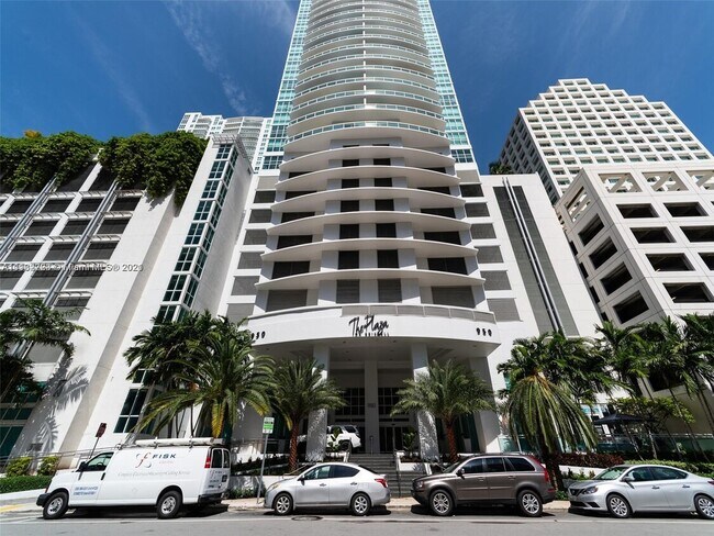 Photo - 950 Brickell Bay Dr Unit 1506