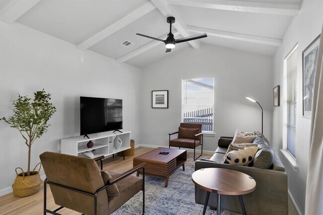 Photo - 1205 Arthur Stiles Rd