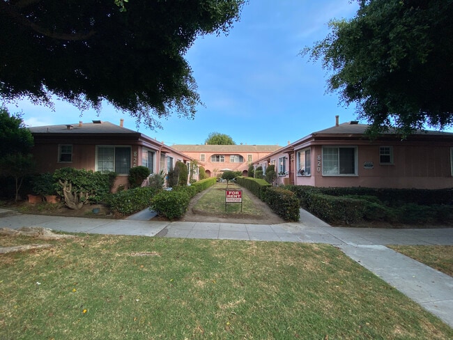 820 PEARL - MAIN BUILDING - 820 Pearl St Unit C