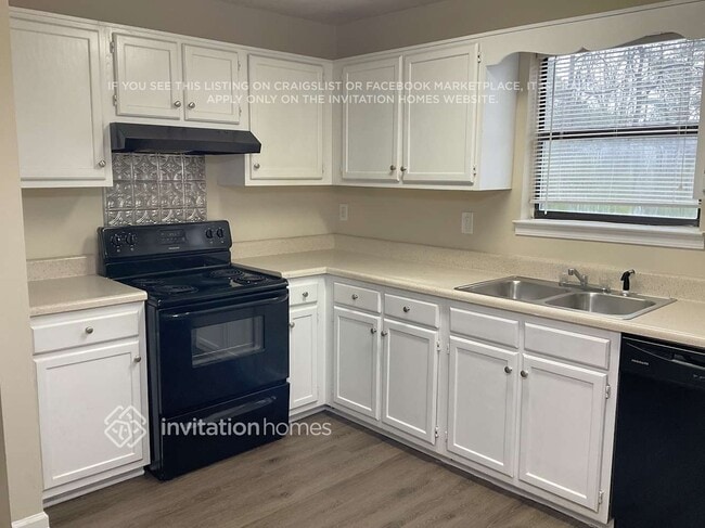 Photo - 1888 Cedar Chase Dr