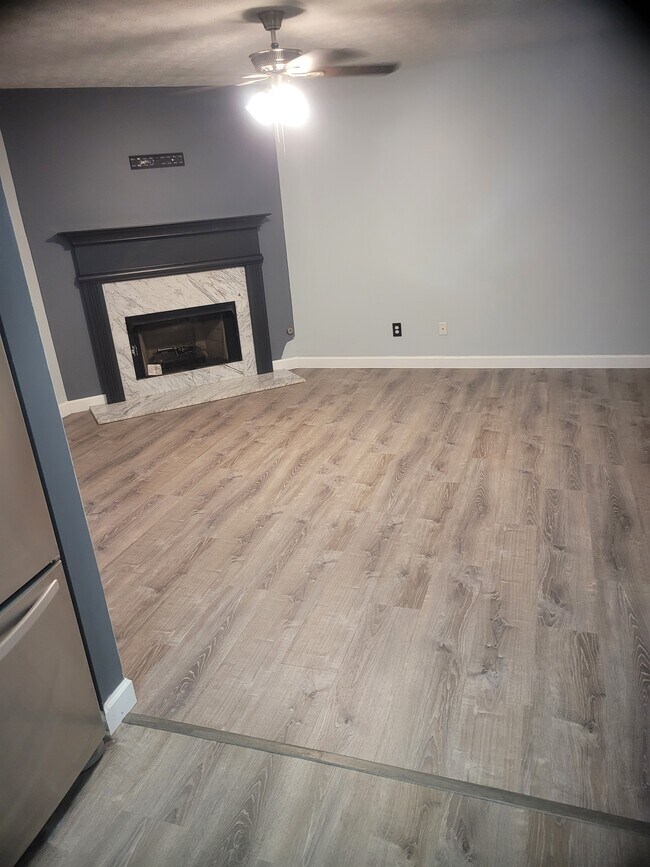 Photo - 4423 Cross Ln