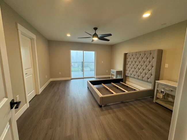 Photo - 778 E Jefferson St