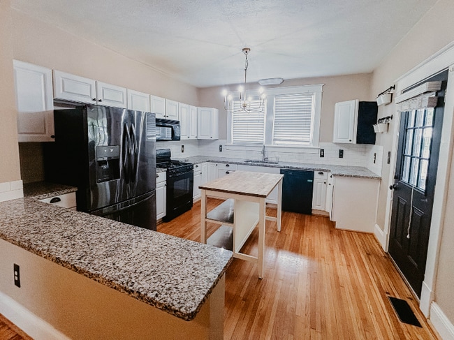 Photo - 238 Cleveland Ave