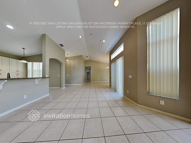 Photo - 5842 NW 119th Dr