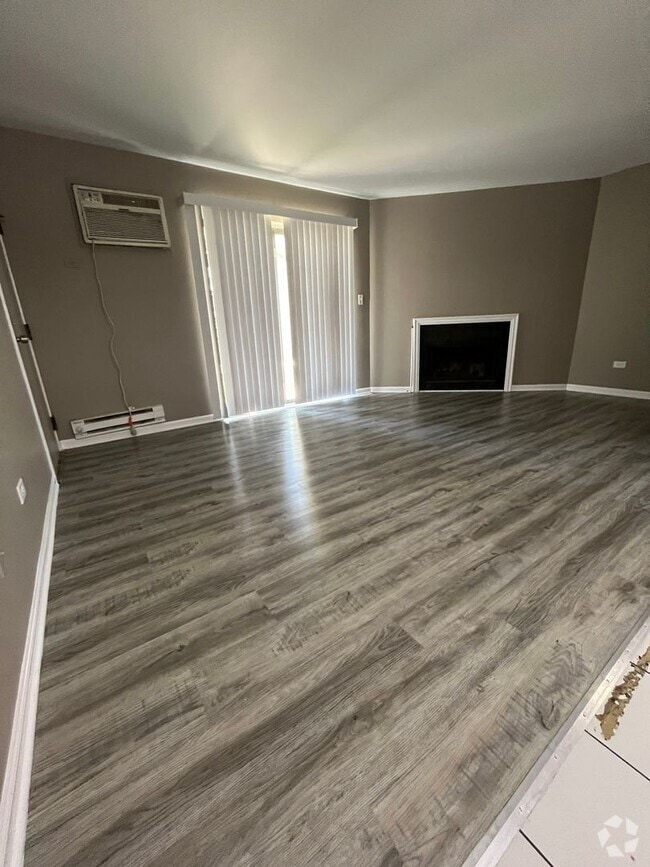 Building Photo - 526 E Spruce Dr Unit 1B Rental
