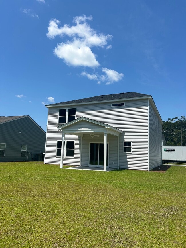 628 Parker Ct