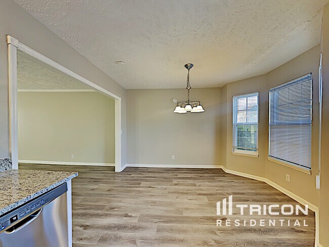 Photo - 4924 Nina Marie Ave