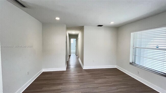 Photo - 1809 NW 33rd St Unit 1809