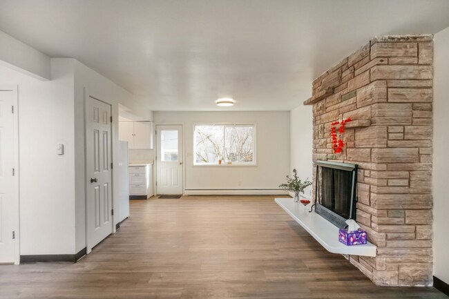 Photo - 7640 SE Yamhill St