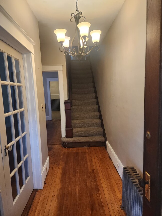 Photo - 18 Bay State Rd