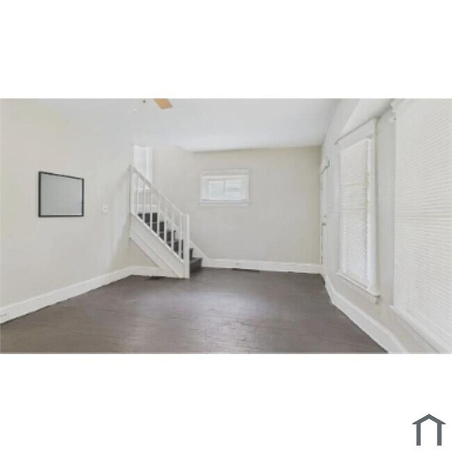 Photo - 14501 Jenne Ave