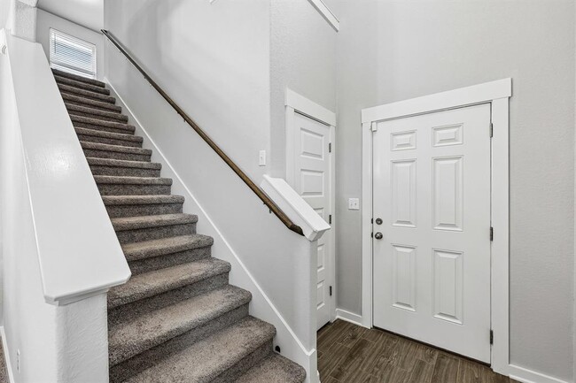 Photo - 160 Syrah Ct