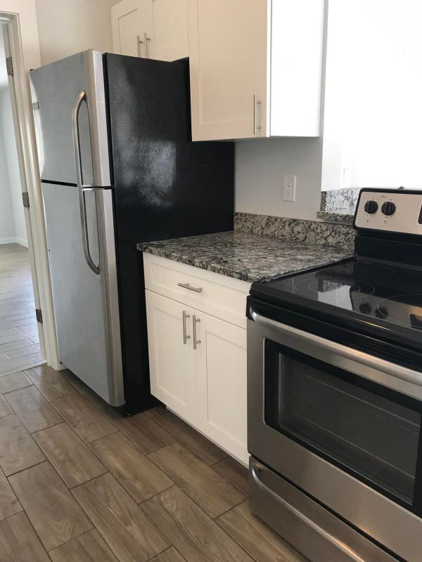 Photo - 824 Winters St