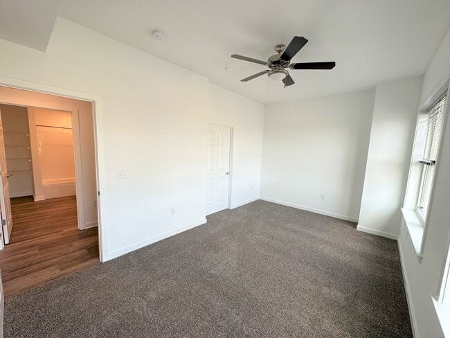 Bedroom - 660 E Cypress St Unit 1 bed 201