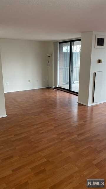 Photo - 111 Harmon Cove Tower