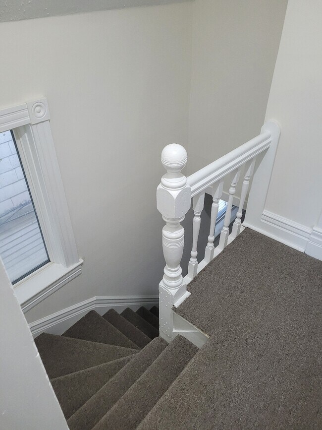 Photo - 1147 Ingersoll St