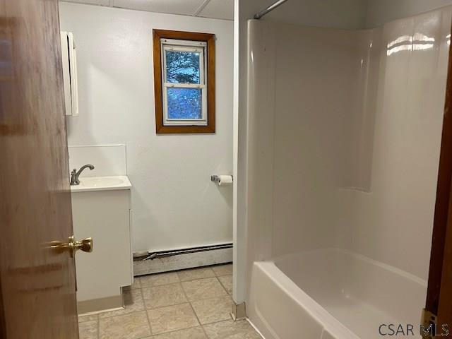 Photo - R2617 Bedford St