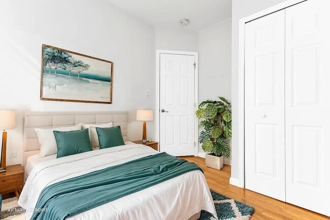 Photo - 101 Delancey St Unidad 20